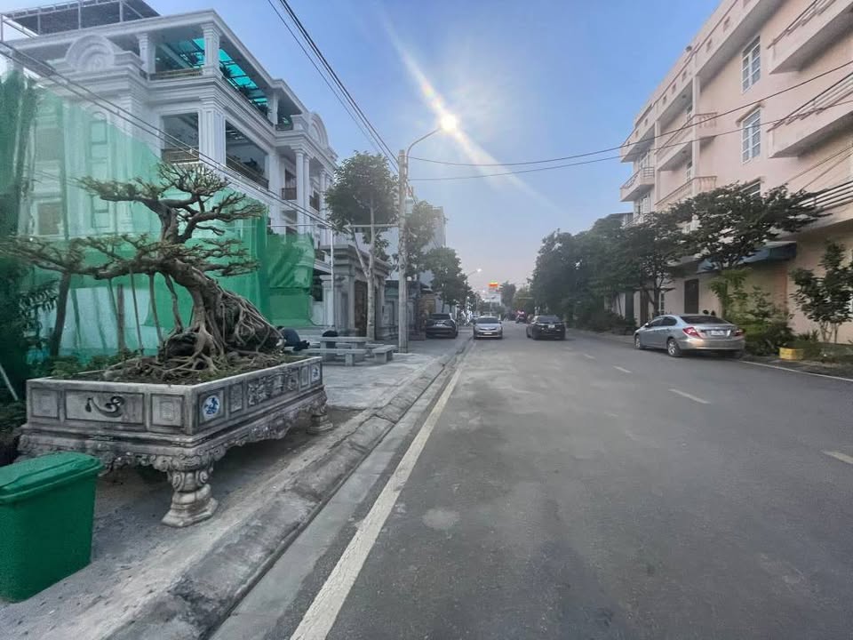 Đất nền chính chủ Lê Thái Tổ 100m² giá 5 tỷ - Tặng nhà C4 ở ngay!