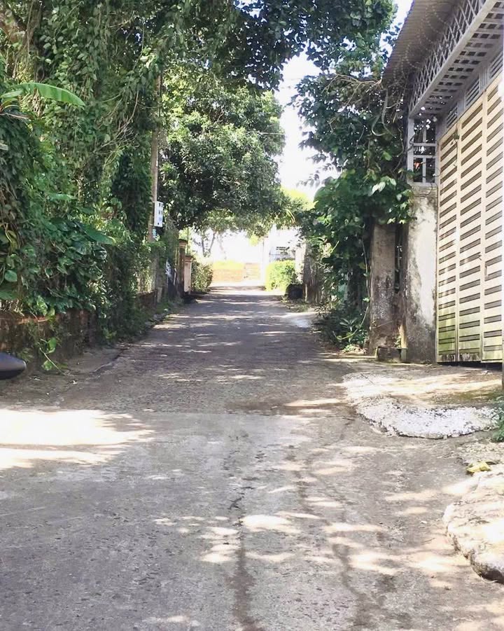 Nhà bán hẻm Trần Quý Cáp, Pleiku 184m² giá 1.7 tỷ - Sẵn sàng ở ngay!