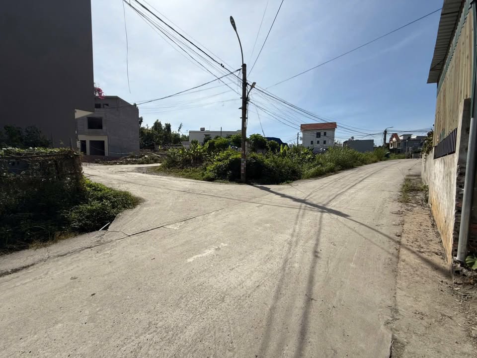 Đất nền Hạ Long 54.5m² giá 1.6 tỷ - Vị trí đắc địa gần trung tâm!