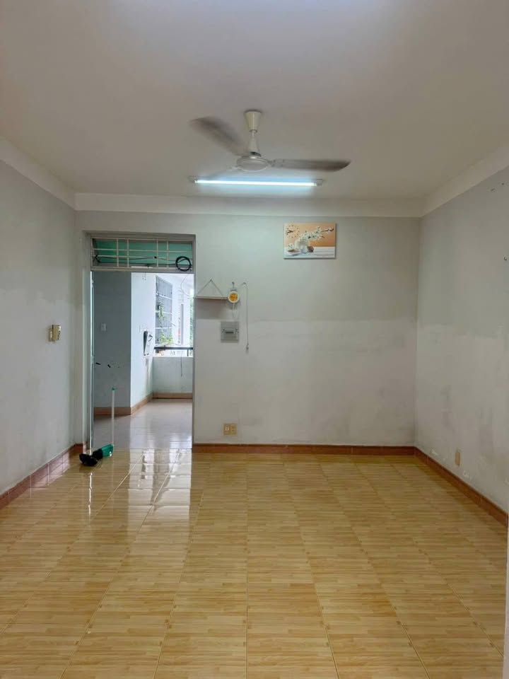 Chung cư thu nhập thấp Long Tâm, Bà Rịa 2PN giá chỉ 2,5 triệu - Mát mẻ cả ngày!