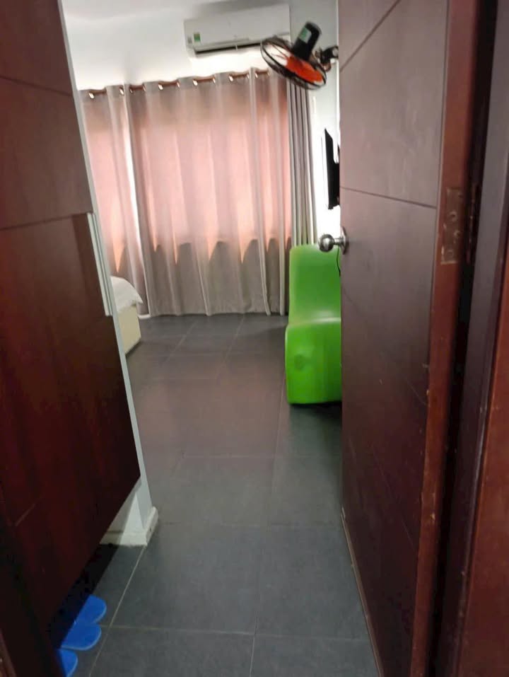 Cho thuê khách sạn đường Quang Trung, quận Gò Vấp - Giá 120 triệu/tháng - Full nội thất hiện đại!