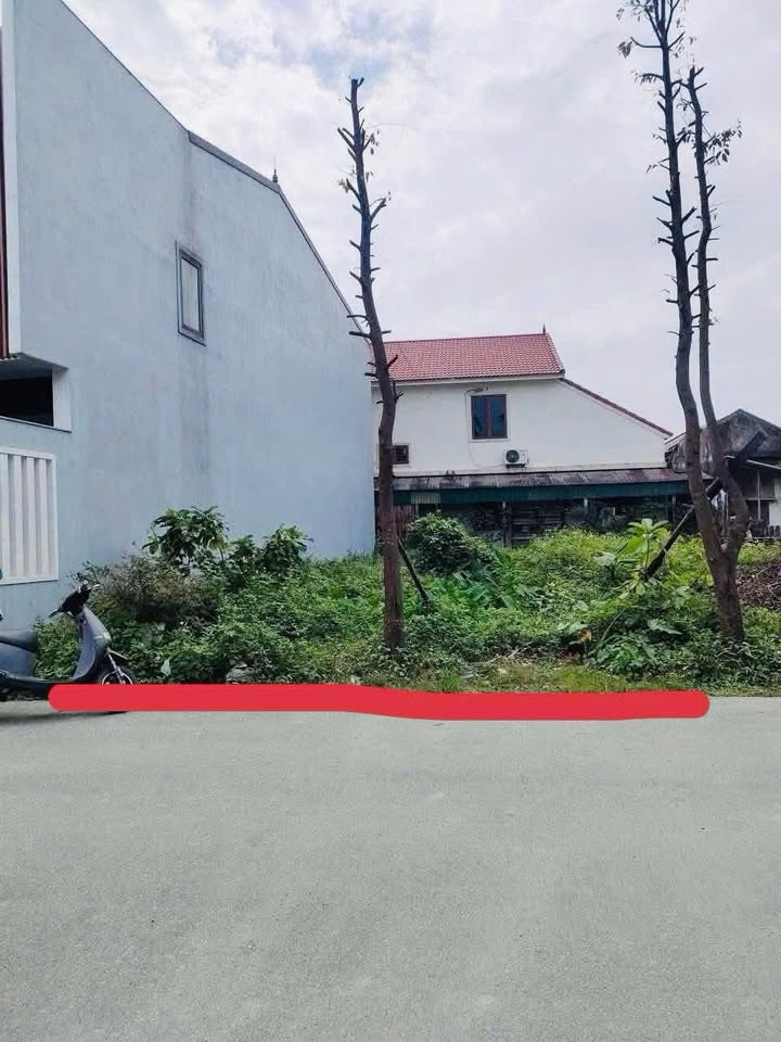 Đất Đoài Thịnh Thạch Trung 181m² giá 4 tỷ - Khu dân cư sầm uất!