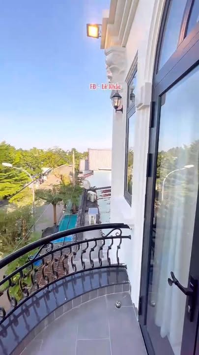 Nhà mặt tiền đường Xuân Hồng, Tân Bình, 48m² giá 4.35 tỷ - Phong cách tân cổ điển hoàn thiện!