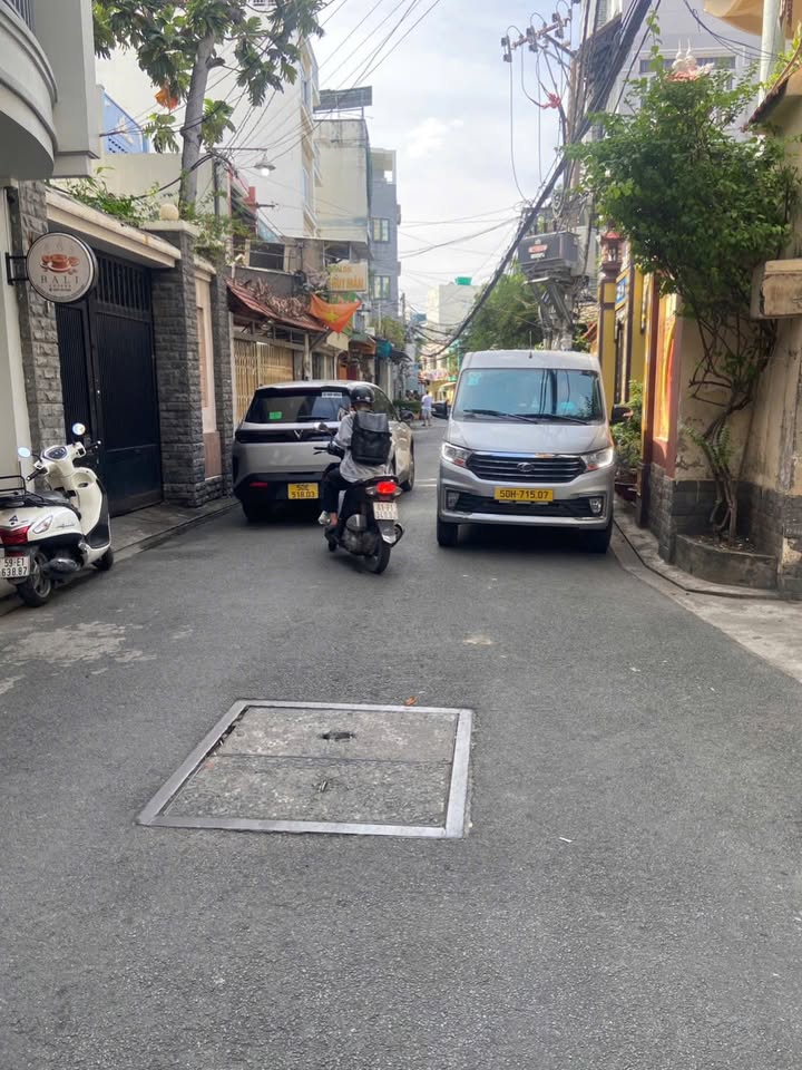 Nhà riêng hẻm xe hơi Phan Đăng Lưu 45m² giá 9.47 tỷ - Chính chủ, sổ hồng