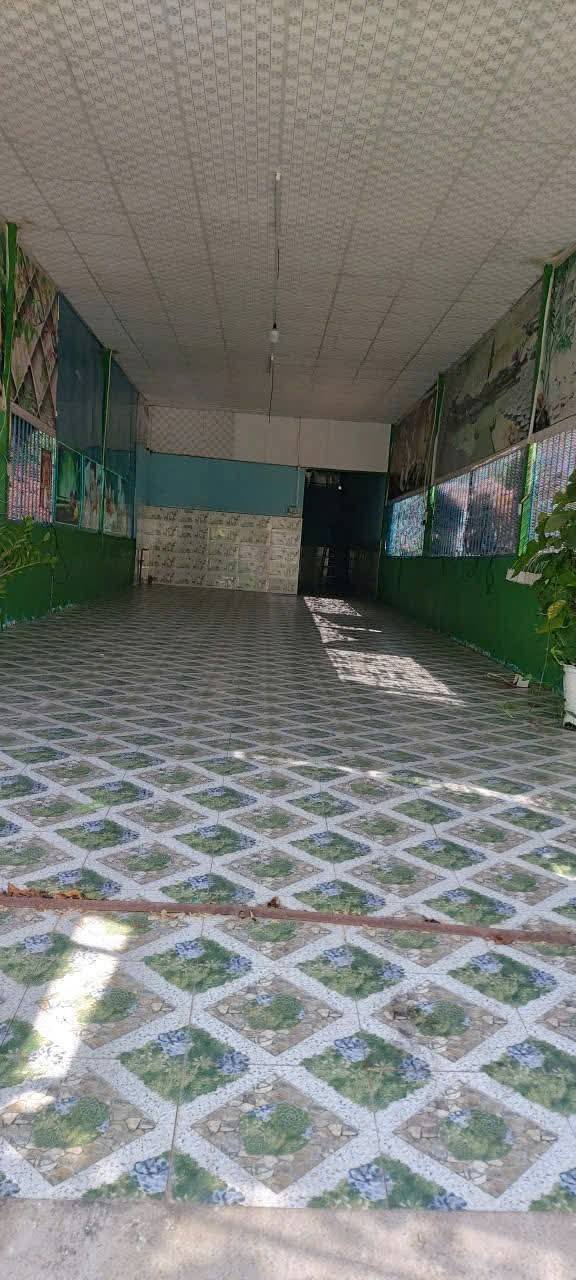 Nhà cấp 4 cho thuê mặt tiền đường nhựa Tân Phước Khánh - Kinh doanh thuận lợi chỉ 4.5 triệu!