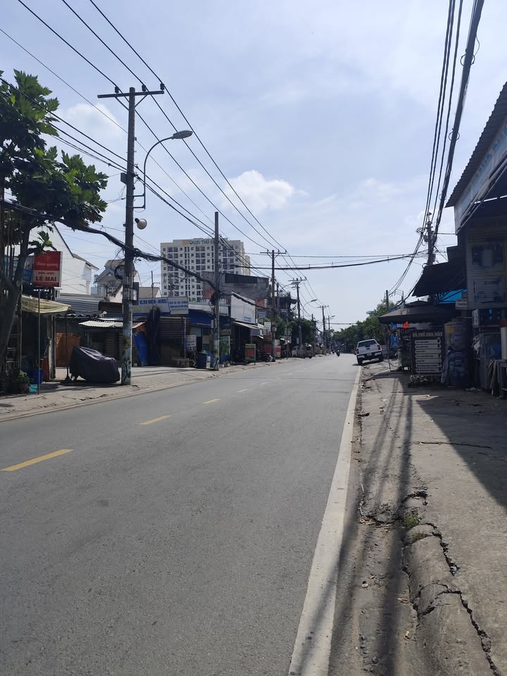 Mặt tiền FrontHouse đường Bình Chiểu Thủ Đức 205m² giá 15 tỷ - Tiềm năng kinh doanh lớn!