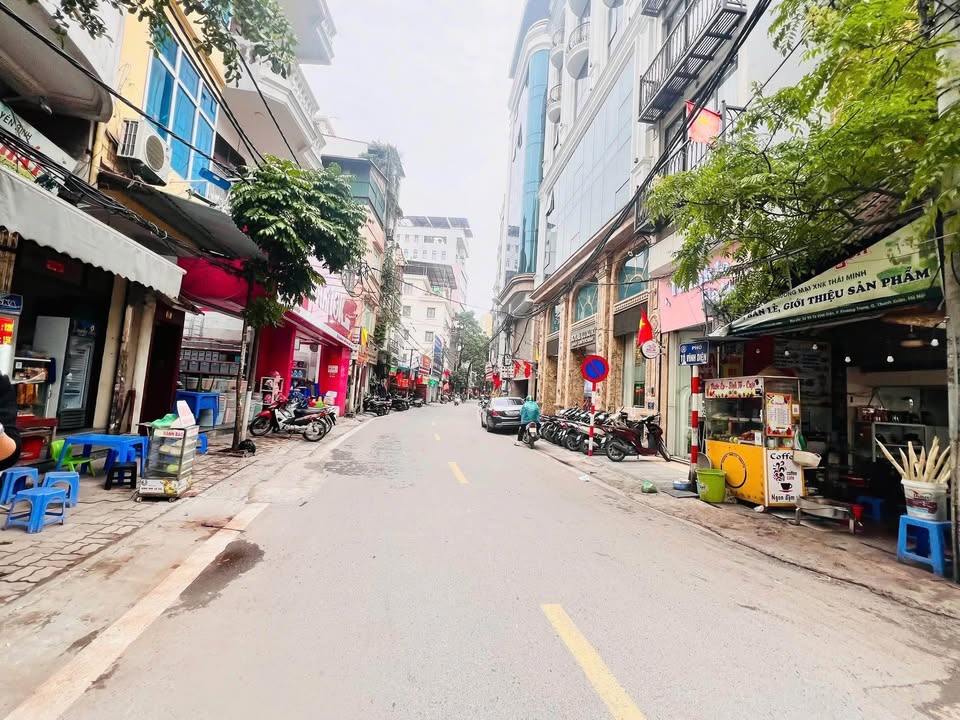 Mặt phố Yên Xá, Tân Triều 100m² giá 38 tỷ - Kinh doanh đỉnh cao!