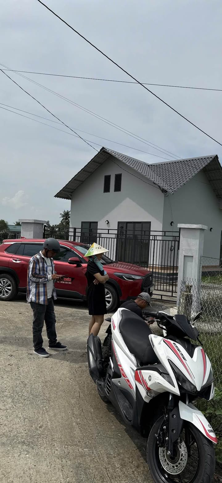 Nhà vườn ấp 1 Lạc Tấn, Tân Trụ 910m² giá 2.999 tỷ - Sổ hồng riêng, xe hơi vào tận nơi!