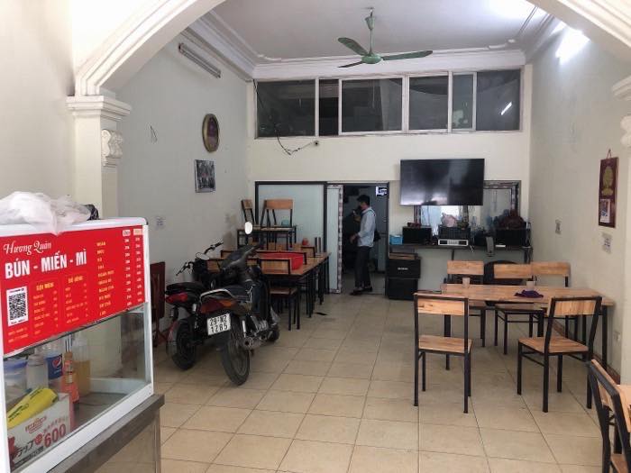 Nhà 3 tầng ngõ 1 Đồng Me, 60m² giá 25 tỷ - Vị trí đắc địa, ô tô vào tận nhà!