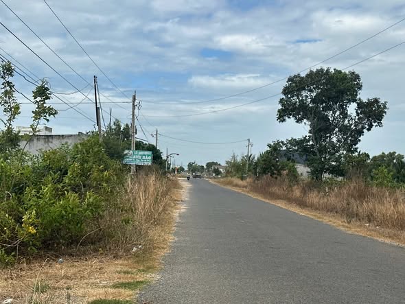 Đất nền ven biển Võ Văn Tần, Tân Tiến, 1089m² giá 2.3 tỷ - Đầu tư sinh lời hấp dẫn!