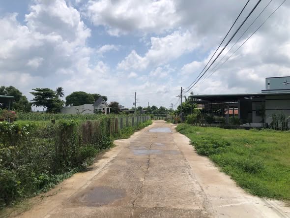 Bán đất xã Tân Hải, Bình Thuận 445m² giá 1.25 tỷ - Đầu tư sinh lời ngay!