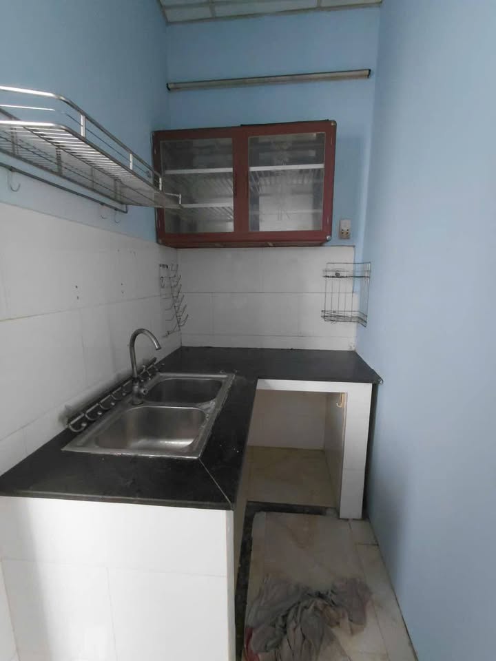 Nhà Mặt Tiền Phạm Văn Chi, Quận 6 - Diện tích 36m², Giá chỉ 10 triệu/tháng!