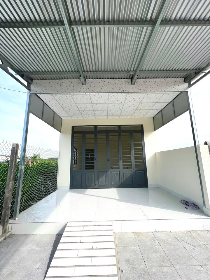 Nhà Suối Đá Dương Minh Châu 155m² giá 690 triệu - Giá tốt chốt nhanh!