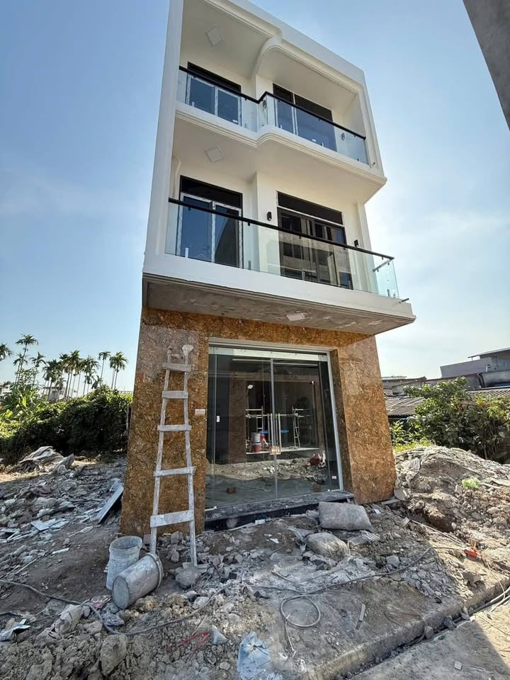 Nhà 3 tầng độc lập tại Kiều Trung, Hồng Thái, An Dương - Giá chỉ 2.45 tỷ!