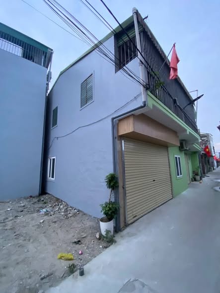 Nhà 2 tầng chính chủ ngõ đường Phượng Hoàng, TP Vinh 122m² - Dòng tiền ổn định!