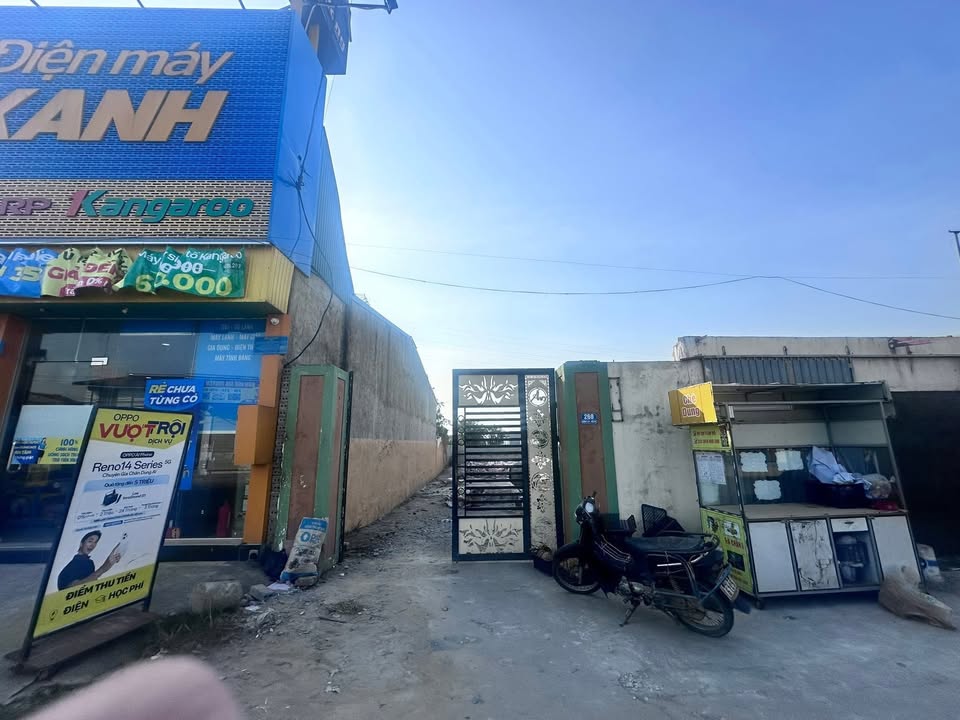 Đất Vàng Quảng Lưu 208m² - Vị trí kinh doanh sầm uất, giá tốt!