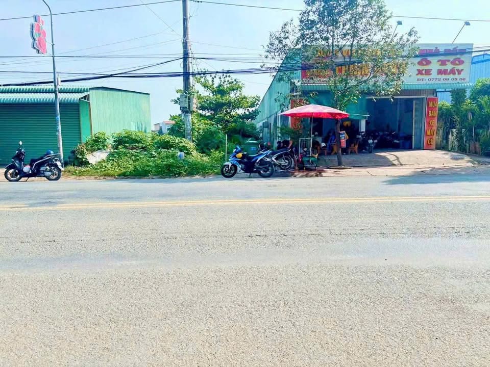 Bán mặt tiền kinh doanh Phan Văn Mãng Bến Lức 362m² giá 11 tỷ - Cơ hội đầu tư sinh lời!