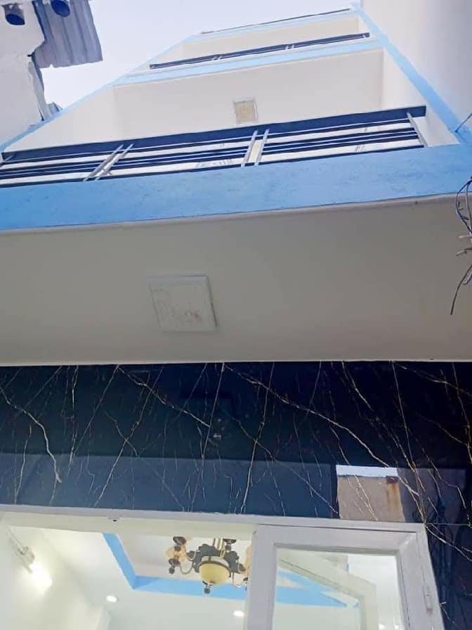 Nhà đẹp 4 tầng Lý Tuệ Tân Quý 30m² giá chỉ 2.95 tỷ - Sẵn sàng vào ở ngay!