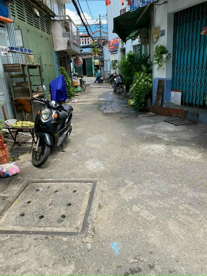 Nhà phố quận 6 - 12m² giá 1.85 tỷ - Chính chủ bán gấp!