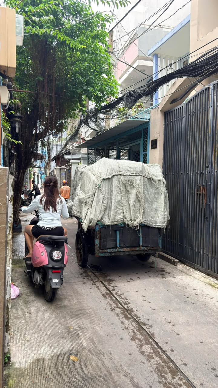 Bán nhà Hòa Hưng, Quận 10, 81m² giá 6.5 tỷ - Sổ hồng riêng, chính chủ!