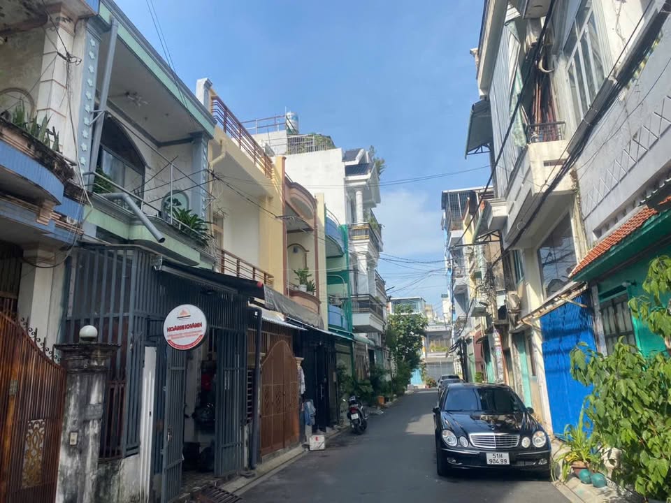 Nhà phố Trần Thánh Tông, Tân Bình 50m² giá 7.4 tỷ - Phù hợp mở văn phòng, kinh doanh đa ngành!