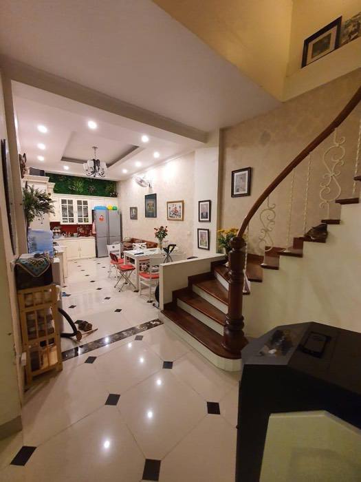 Căn hộ CCMN Khâm Thiên 42m² giá 11.6 tỷ - Cơ hội đầu tư sinh lời cao!