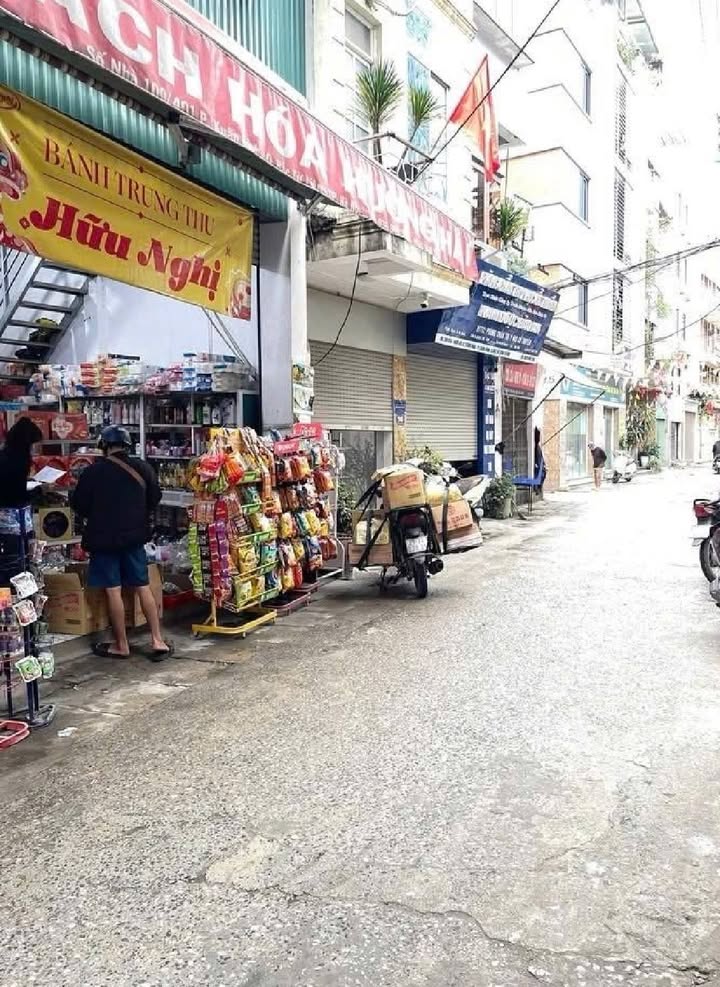 Nhà Xuân Đỉnh 38m² giá 11.1 tỷ - Chính chủ, ô tô đỗ cửa!