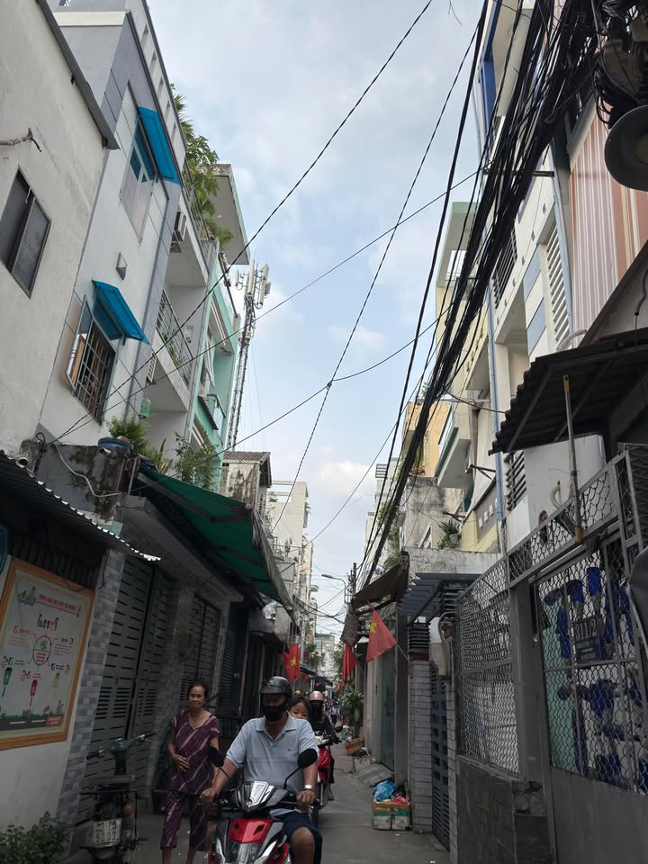 Nhà phố Dương Bá Trạc, Q8, 65m², giá 6 tỷ - Chính chủ bán gấp!