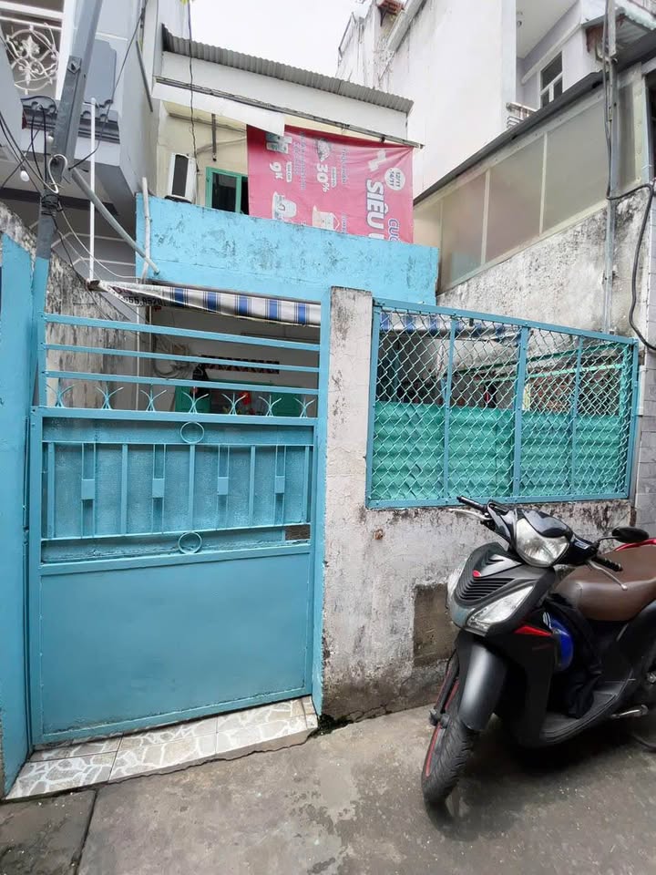 Nhà cấp 4 phường 16 quận 4, diện tích 43m² giá 3.8 tỷ - Đầu tư sinh lời tiềm năng!