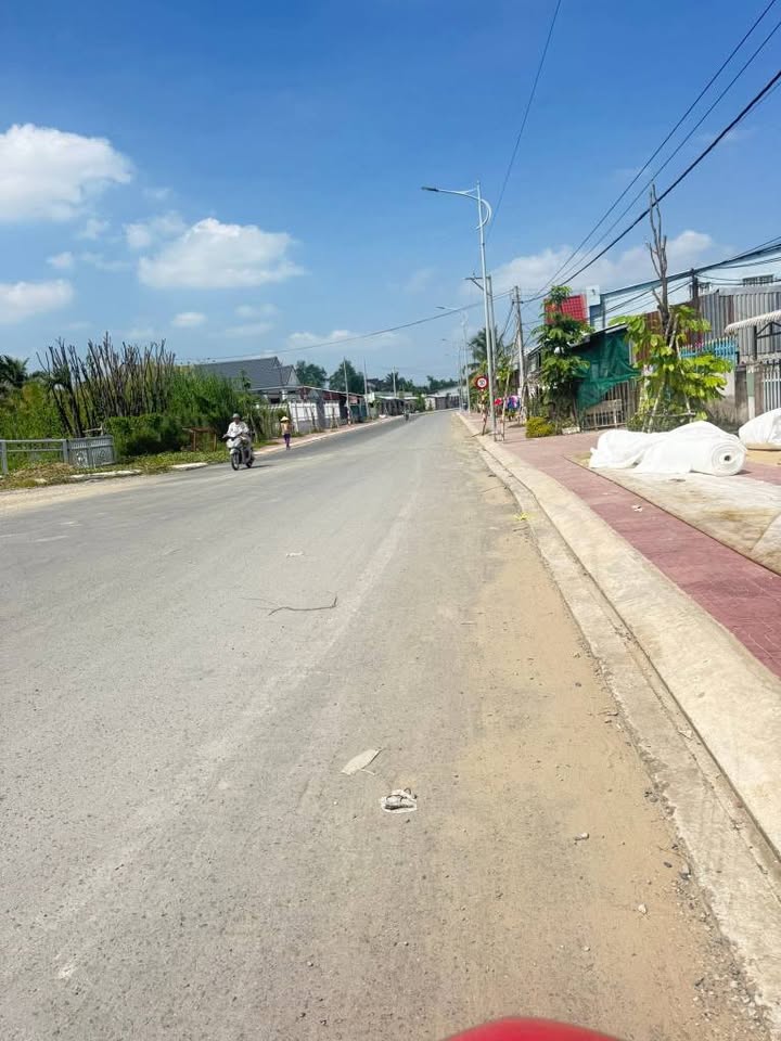 Đất nền mặt tiền đường Nguyễn Văn Nhung, phường Phước Hậu, 183m² giá 2.75 tỷ - Đầu tư sinh lời ngay!