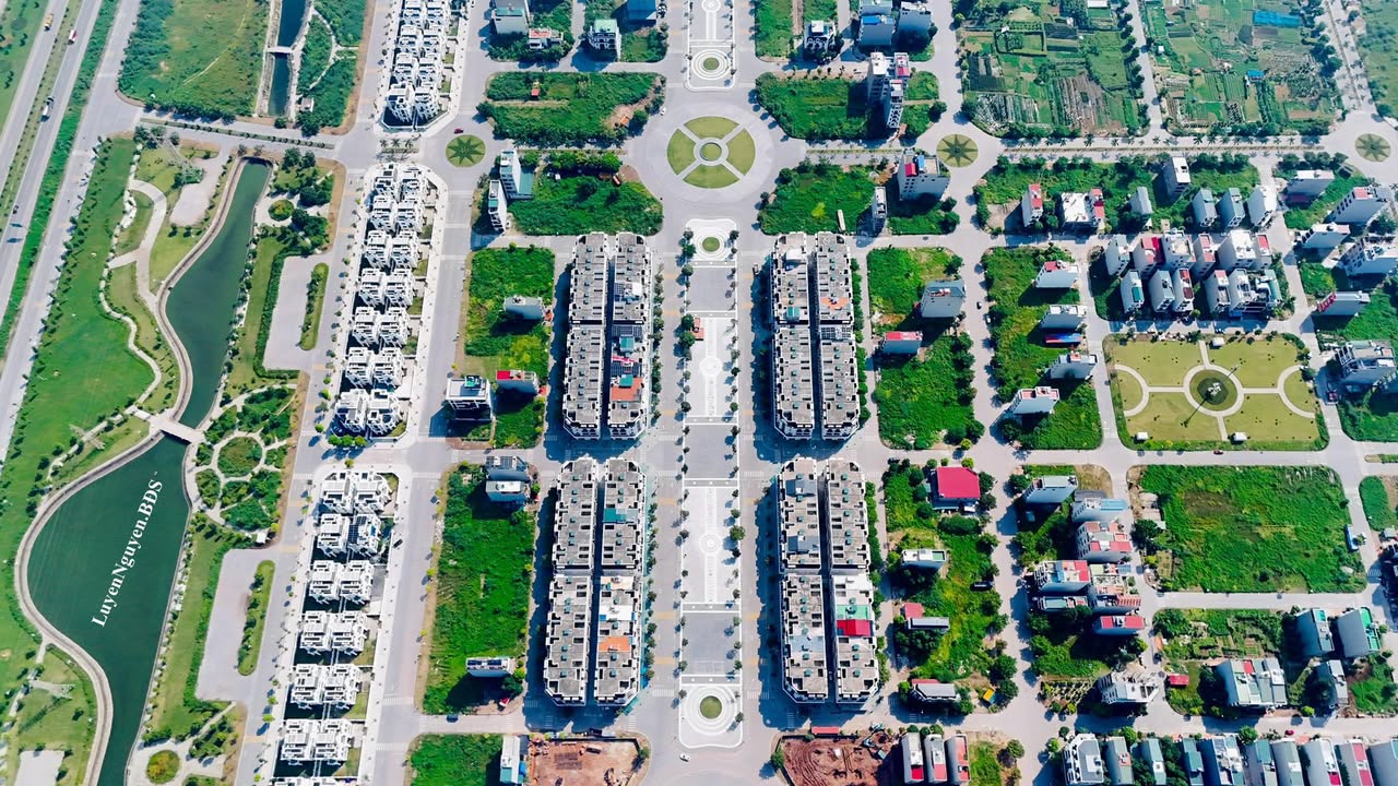 Đất nền Lê Thanh Nghị Bắc Giang 90m² - Sổ đỏ chính chủ, giá mềm!