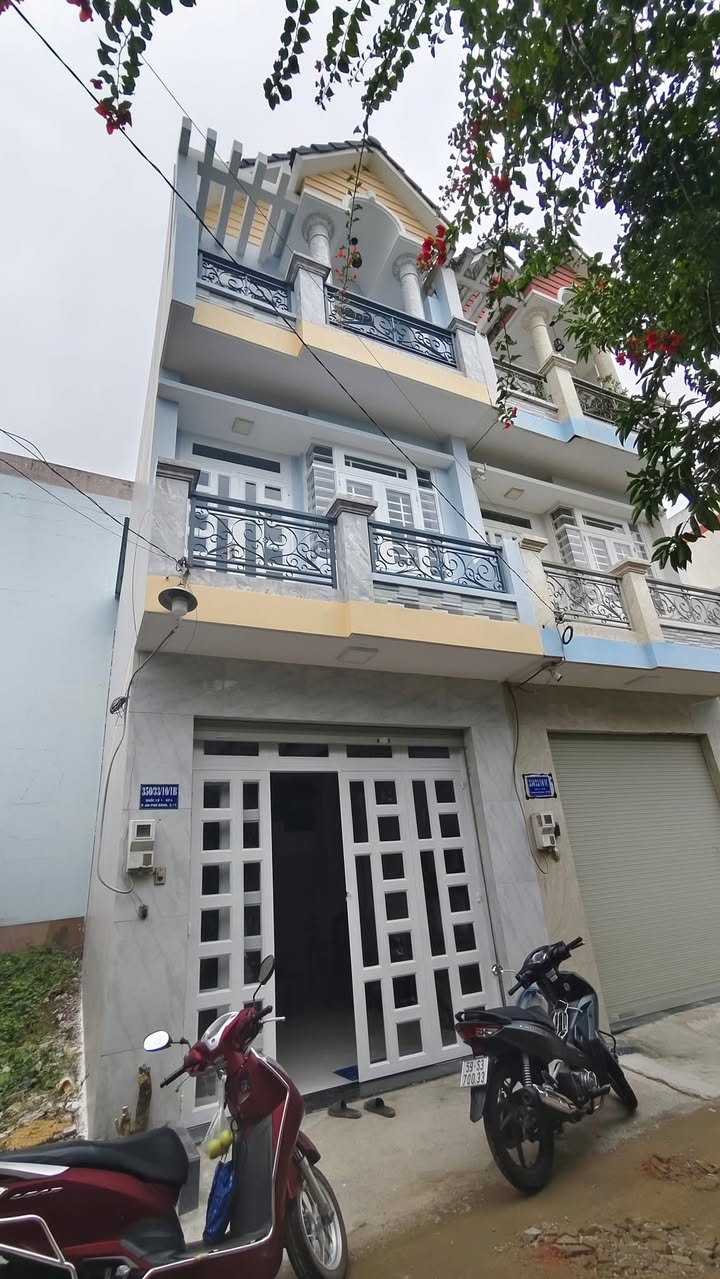 Nhà 3 tầng An Phú Đông 56m² giá 4.8 tỷ - Pháp lý rõ ràng, giao ngay!