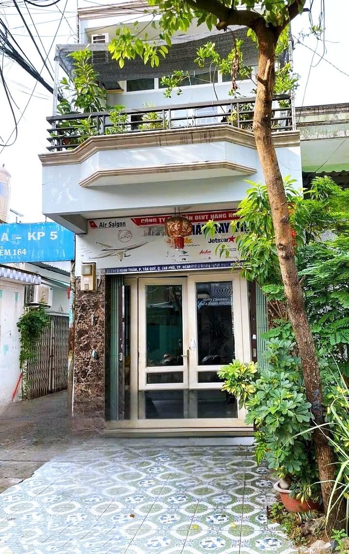 Nhà thuê mặt tiền Lê Đình Thám, Quận Tân Phú, 39m² - Phù hợp kinh doanh và ở ngay!