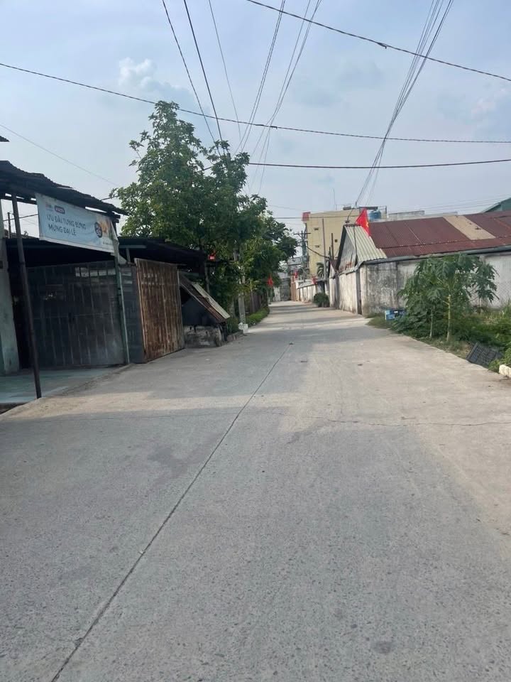 Đất nền Hóc Môn 52m² giá chỉ 2.5 tỷ - Sổ hồng riêng, vị trí đẹp!