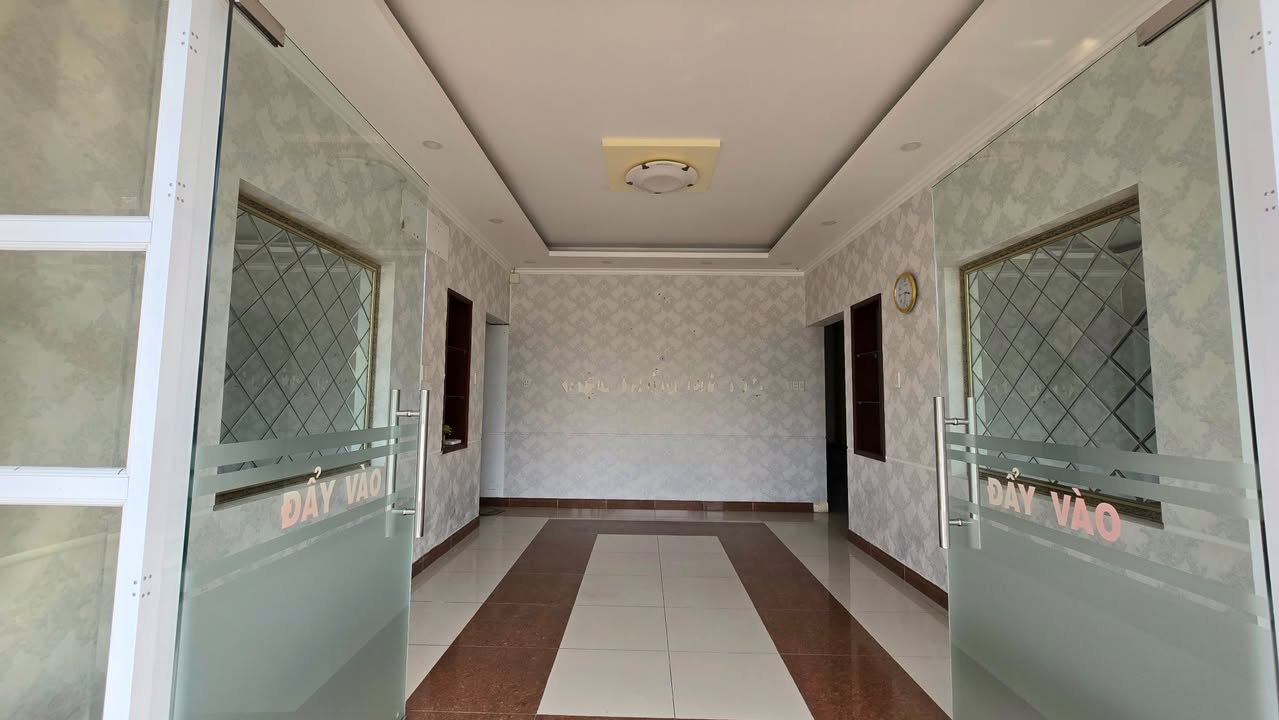 Biệt thự góc 2 mặt tiền KDC Chợ Chùa 217m² giá 14 tỷ - Đã hoàn công, sẵn sàng ở!