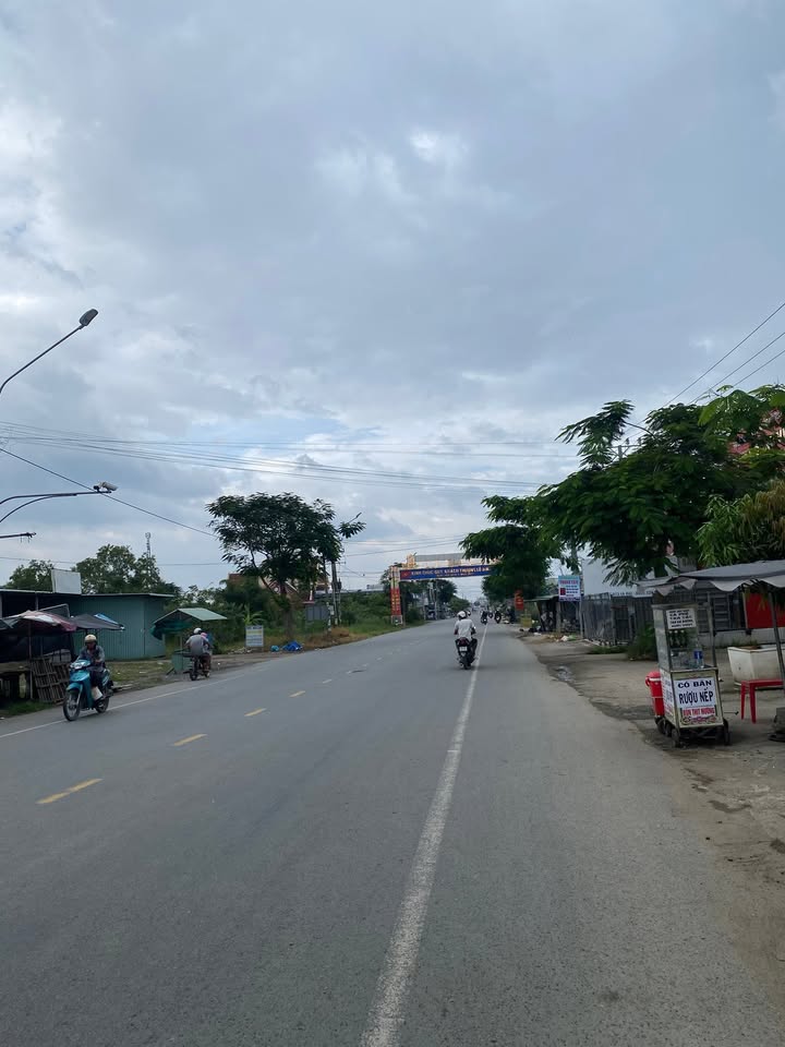 Đất mặt tiền Quốc Lộ 50 Mỹ Lệ 2200m² giá chỉ 16 triệu/m² - Cơ hội đầu tư hấp dẫn!