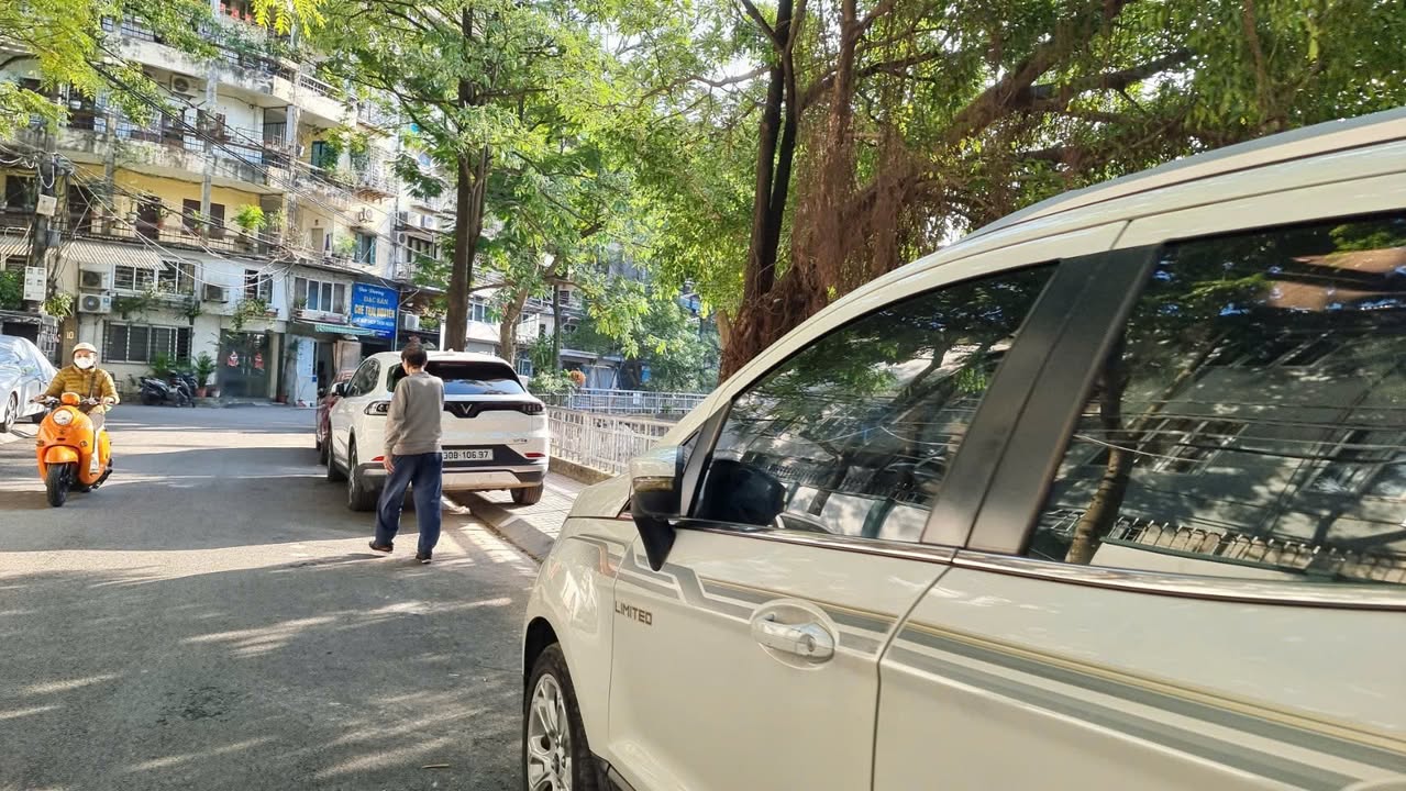 Đất phân lô Võ Thị Sáu 100m² giá 32 tỷ - Lô góc, ô tô tránh nhau!