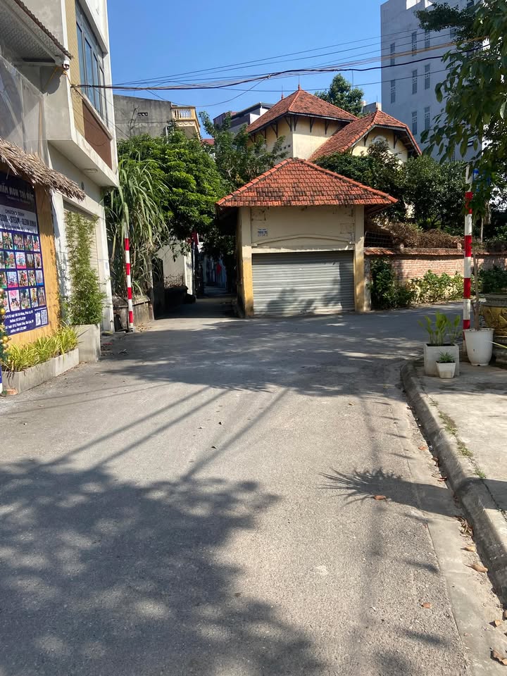 Đất Trâu Quỳ Gia Lâm 113m² giá 9 tỷ - Kinh doanh thuận lợi, oto tránh!