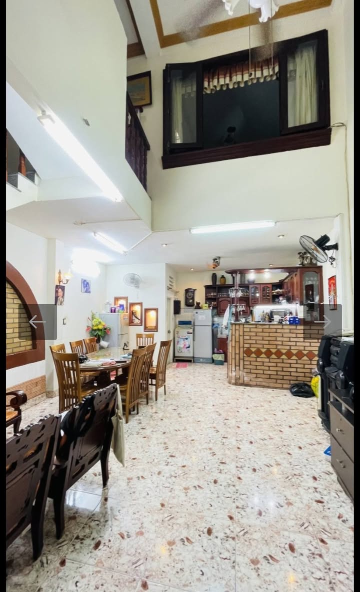 Nhà phố quận 3 69m² giá 14.5 tỷ - Vị trí đắc địa ngay Lê Văn Sỹ!