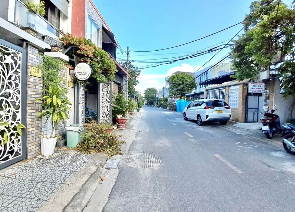 Nhà trọ 3 tầng, 10 phòng, Đà Nẵng - Dòng tiền 22 triệu/tháng!