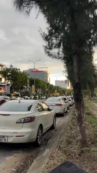 Đất liền kề 375m² đường Nguyễn Tất Thành - Tiềm năng đầu tư lớn!