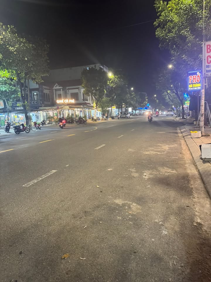 Đất mặt tiền đường Lý Thái Tông, Thanh Khê, Đà Nẵng 90m² giá 10 tỷ - Cơ hội đầu tư sinh lời!