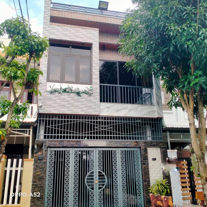 Cho thuê nhà 2 tầng Hòa Xuân, Đà Nẵng - 3PN, Full nội thất chỉ 11 triệu!