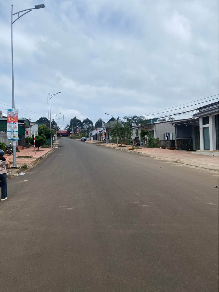 Nhà bán đường Lê Lợi, Đắk Mil, 351m² - Khu buôn bán sầm uất!