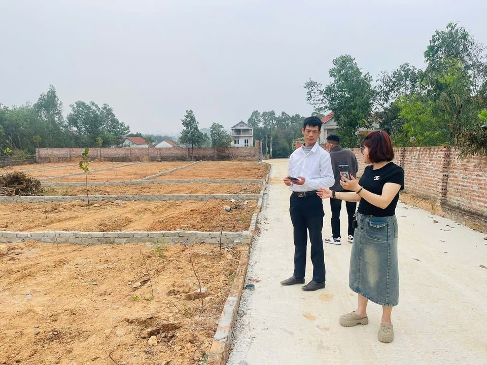 Đất nền Minh Trí Sóc Sơn 150m² giá 1.1 tỷ - Lô góc 2 mặt tiền hấp dẫn!