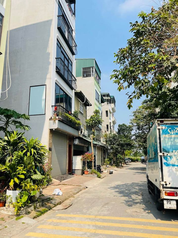 Đất phân lô Hoàng Liệt, Hoàng Mai 60m² - Sổ đỏ vuông vức, ô tô tránh nhau!