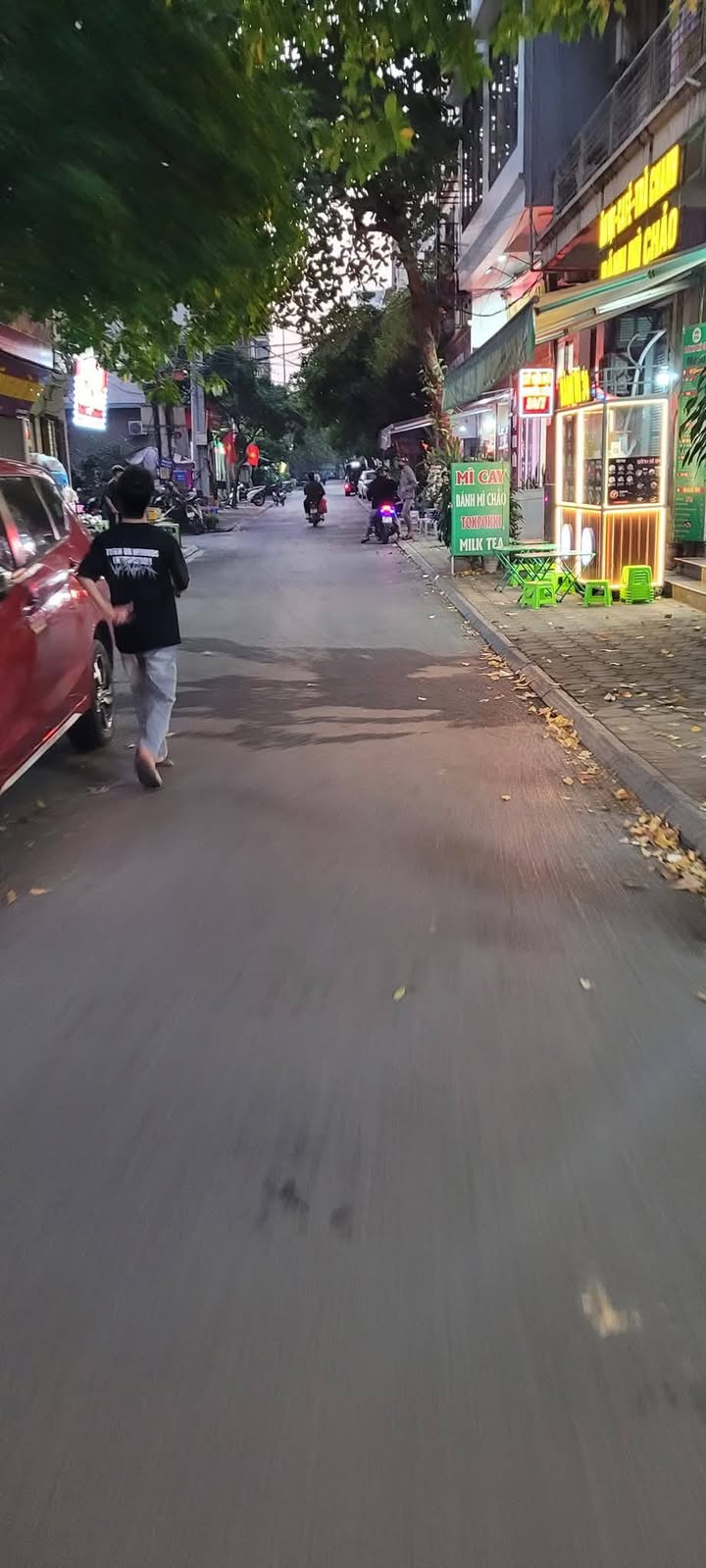 Đất nền Trâu Quỳ 70m² giá 17 tỷ - Mặt tiền 9.3m, kinh doanh sầm uất!