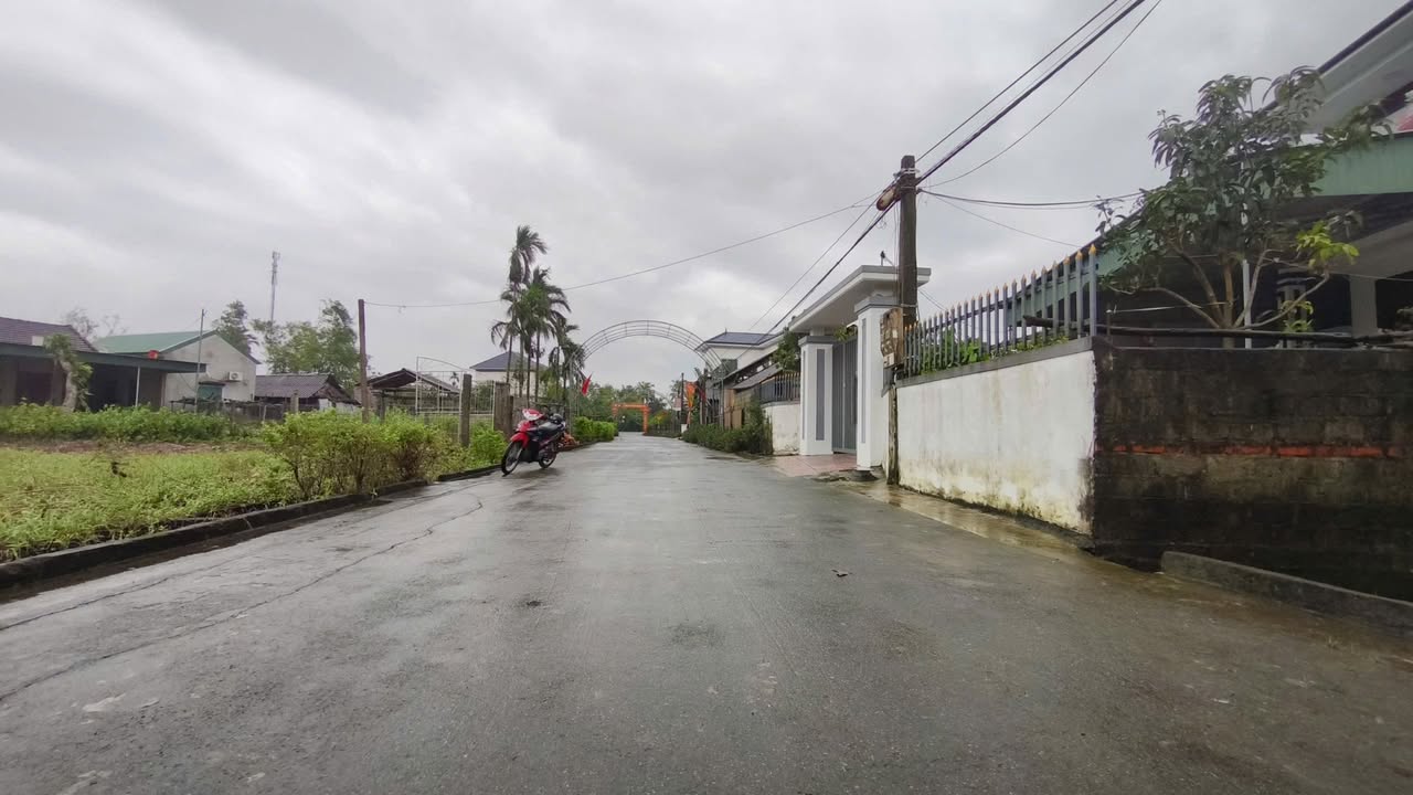 Đất nền Tân Lâm Hương, Hà Tĩnh 140m² giá 1 tỷ - Vị trí đẹp, tiện ích đầy đủ!