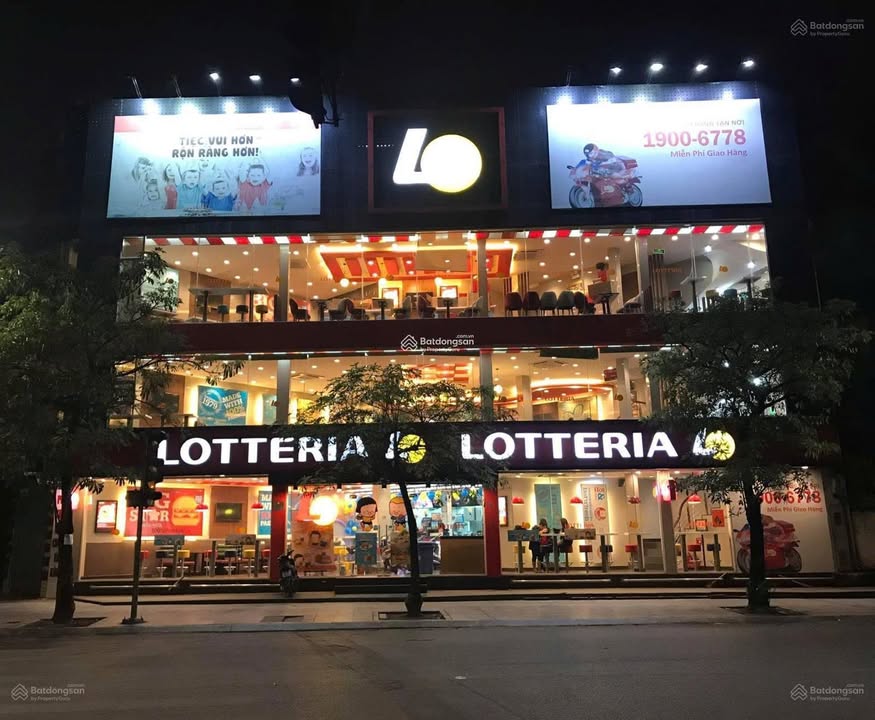 Nhà mặt phố Kim Mã cho thuê 380m² giá thỏa thuận - Mặt tiền siêu rộng 18m!