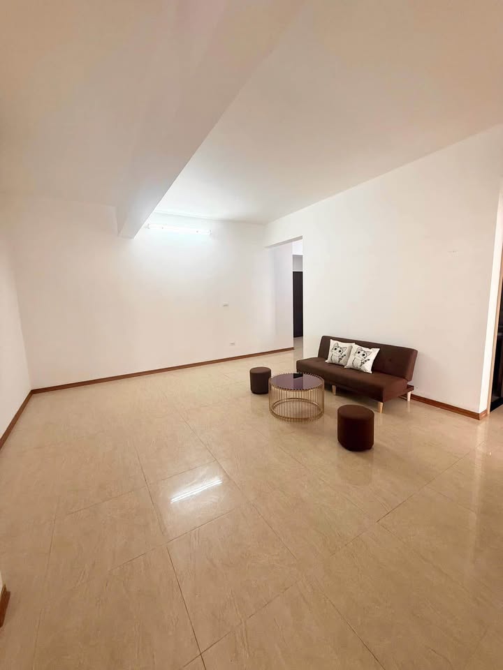 Căn hộ 2 phòng ngủ Tòa 789 - Ngoại giao đoàn 70m² giá 13.5 triệu - Full đồ, chỉ việc vào ở!